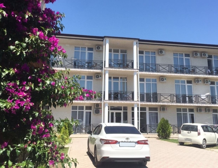 Отель «Бугенвиллея» Пицунда